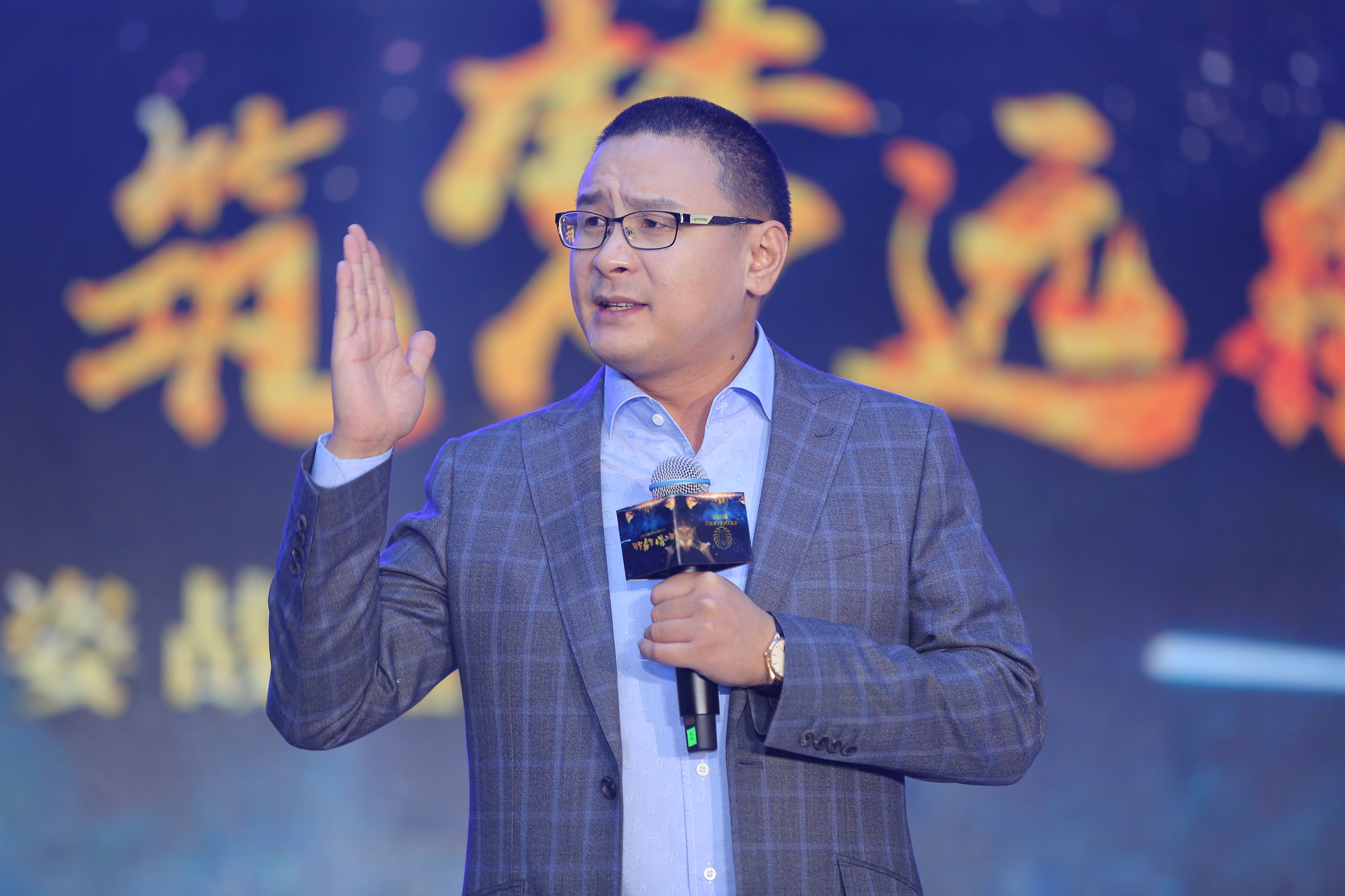 从美业匠人到体重管理革新者——胡德新与魔幻身姿的健康科技之路